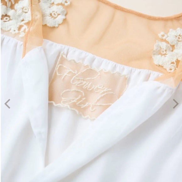 Robed with Love- Flower Girl Robe, White- Brand new with tags! - Picture 9 of 10